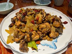 -满堂春特色餐馆