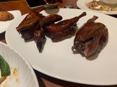 红烧乳鸽-杭州JW万豪酒店-万豪中餐厅