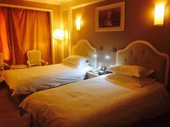 -天津津利华酒店