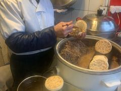 -烤鸭肉夹馍鸭汤店