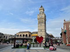 -王府井奥莱临潼小镇(临潼店)