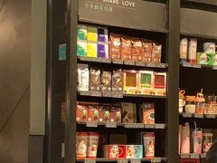 -星巴克臻选(南京金茂览秀城店)