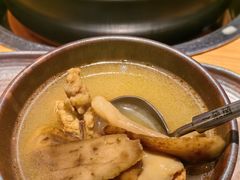 -一朵菌·野生菌探索家火锅(南亚店)