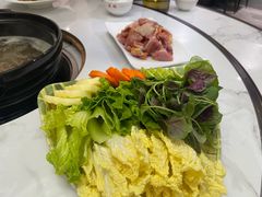 -原林野山菌火锅·炒菌(关上野生菌一条街店)