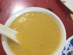 -溢心园香河肉饼总店