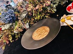 浮光跃金-玲婧胡同·生日蛋糕·餐厅(嘉里城店)