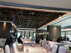 -金陵大饭店·金海湾咖啡厅海鲜自助餐(春华大道店)