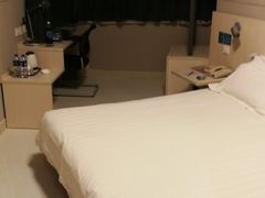 -锦江之星(西安五路口地铁站万达广场店)