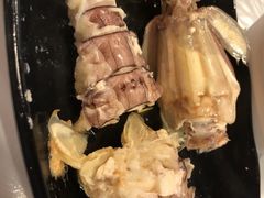 -鲜入围煮花胶鸡海鲜火锅