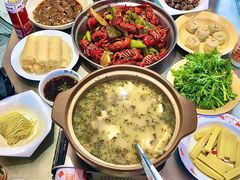 -张小歪的虾·螃蟹·生腌熟醉·打边炉(中山北路店)