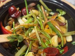 -沙胆彪炭炉牛杂煲(上海日月光广场店)