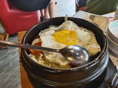 传统石锅拌饭-唯成•韩国炭火烤肉 유성고기