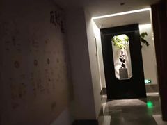 -新盈光·云会所(百丈东路店)