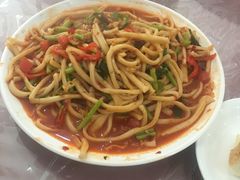 二节子炒面-伊宁伊香酥油奶茶馆