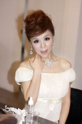 点击看大图 -FIONA MAKE UP恋妆造型