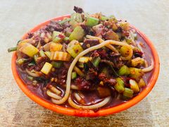 -玲玲米粉·新疆现炒米粉(大十字总店)