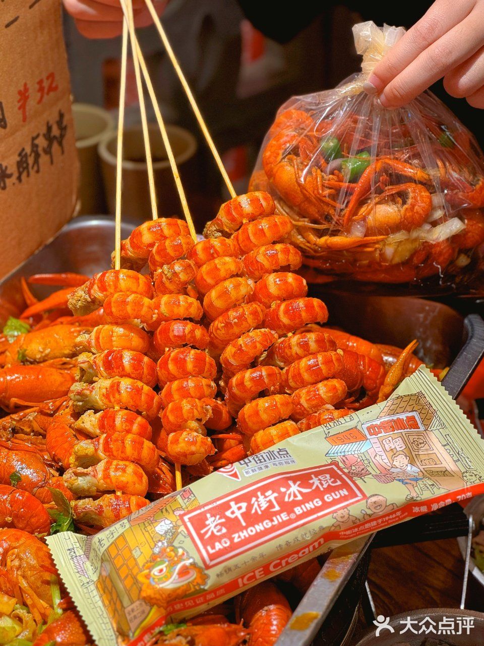 起猛了，成都必吃榜，都登陆上海了