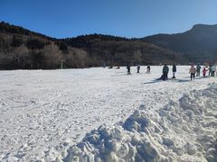 -济南卧虎山滑雪场