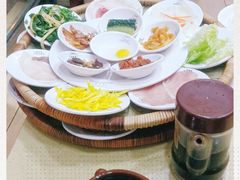 -桥香园云南过桥米线(金马碧鸡店)
