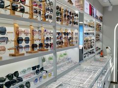 -潘多拉眼镜·蔡司依视路明月(潘家园店)