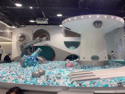 -MINI MARS KIDS CLUB亲子家庭中心(长宁天山店)
