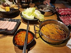 -呷哺呷哺(万达新世界店)