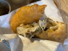 油饼包烧麦-家阳赵师傅油饼包烧麦(粮道街店)