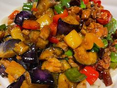 茄子肉丁小公鸡双拼拌面-文三里屯面馆(三里屯店)