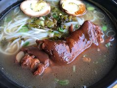 -花溪巷牛肉粉(泉城路店)