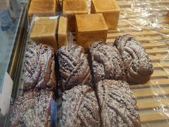 -红星前进面包牛奶公司(五道口购物中心店)