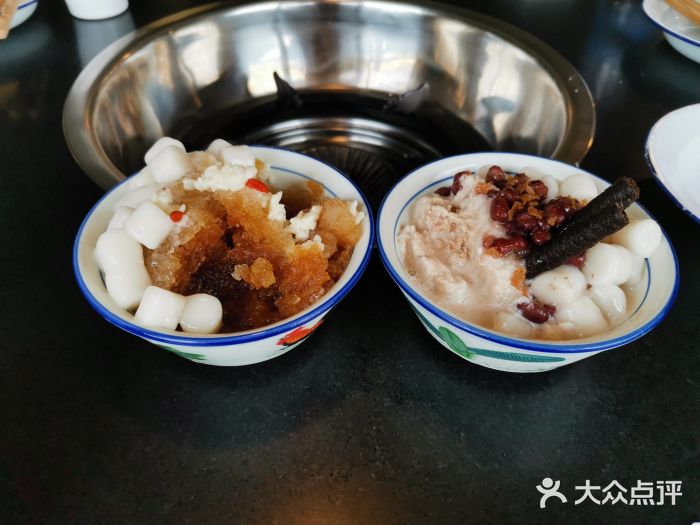 李子坝梁山鸡(李子坝大鸡哥店)太妃可可冰汤圆图片
