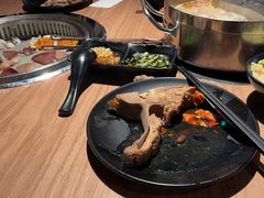-千滋百味自助烤肉火锅(东门町店)