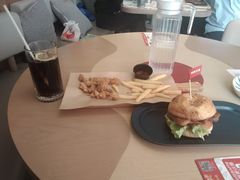 -必胜客(珠海路店)