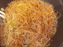 -绿草地·湘菜(酃湖师院店)