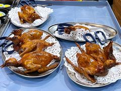 红烧乳鸽-石岐乳鸽村(南海第三分店)