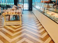 面包甜点陈列柜-牛角村(大族广场店)