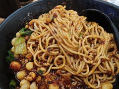 -丽影重庆小面(定西路店)
