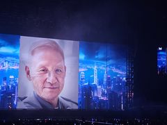 -宝能国际体育演艺中心