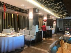 大堂-同喜烤鸭店(光芒店)