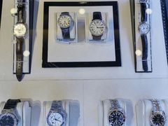 -沐渔二手奢侈品黄金手表包包回收·中古店(广州塔店)