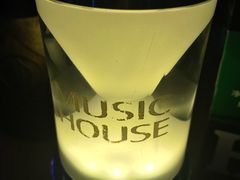 -音乐房子·Vintage Live Bar(玉林总店)