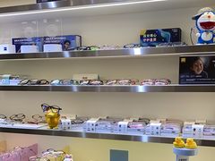 -视野联行眼镜·蔡司·尼康·豪雅·依视路(青浦宝龙店)