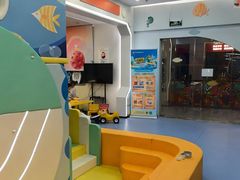 -极橙儿童齿科矫正中心(奥城店)