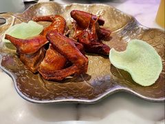 -蝴蝶里·粤菜·点心(龙湖天街&滨江店)