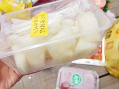 -田园东方蜜桃村的田野营地