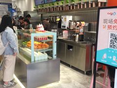 -CoCo都可(湖滨银泰店B区店)
