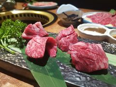 -炼火烤肉店