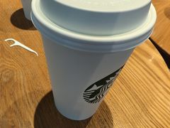 -星巴克臻选(嘉兴海宁银泰城店)