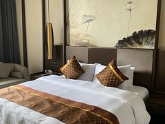 -清远熹乐谷温泉度假酒店