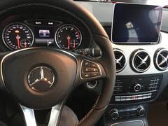 -上海德星奔驰(江杨南路店)